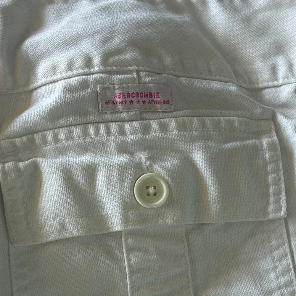 Abercrombie & Fitch Light Blue Jean Shorts - Picture 4 of 5